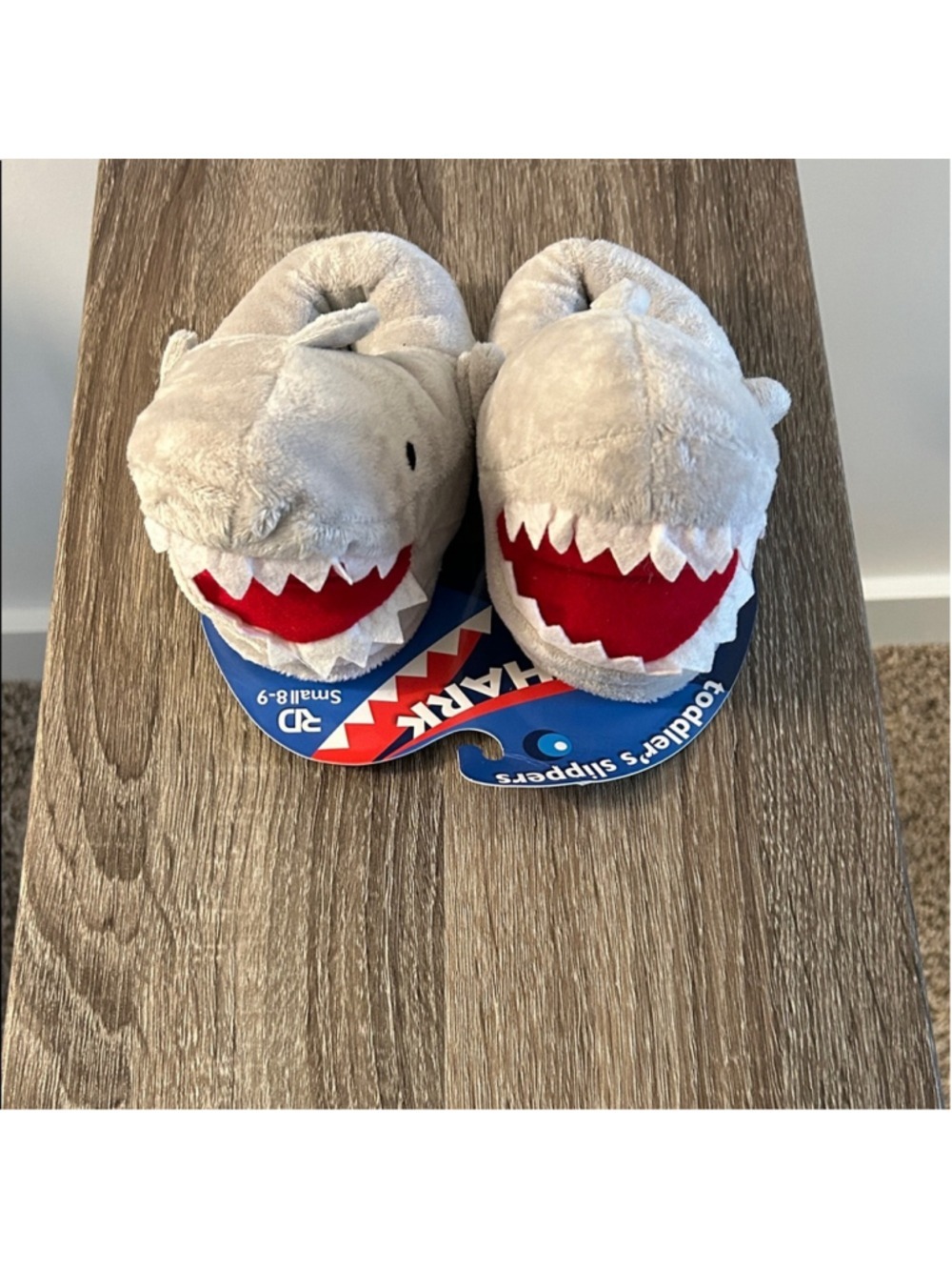 RD Style Kids Shark Slippers - Gray and Red